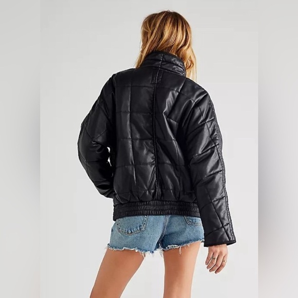 LIKE NEW! Free People Dolman Quilted Vegan Leather Jacket Black Womens Size L - Picture 3 of 9
